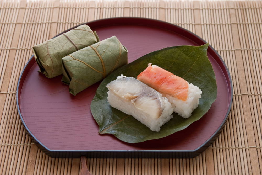 Kakinoha sushi